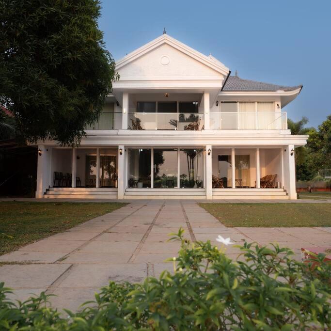 Riveria Portico - River Side 6 Bedroom Private Pool Bungalow North Paravur Exteriér fotografie